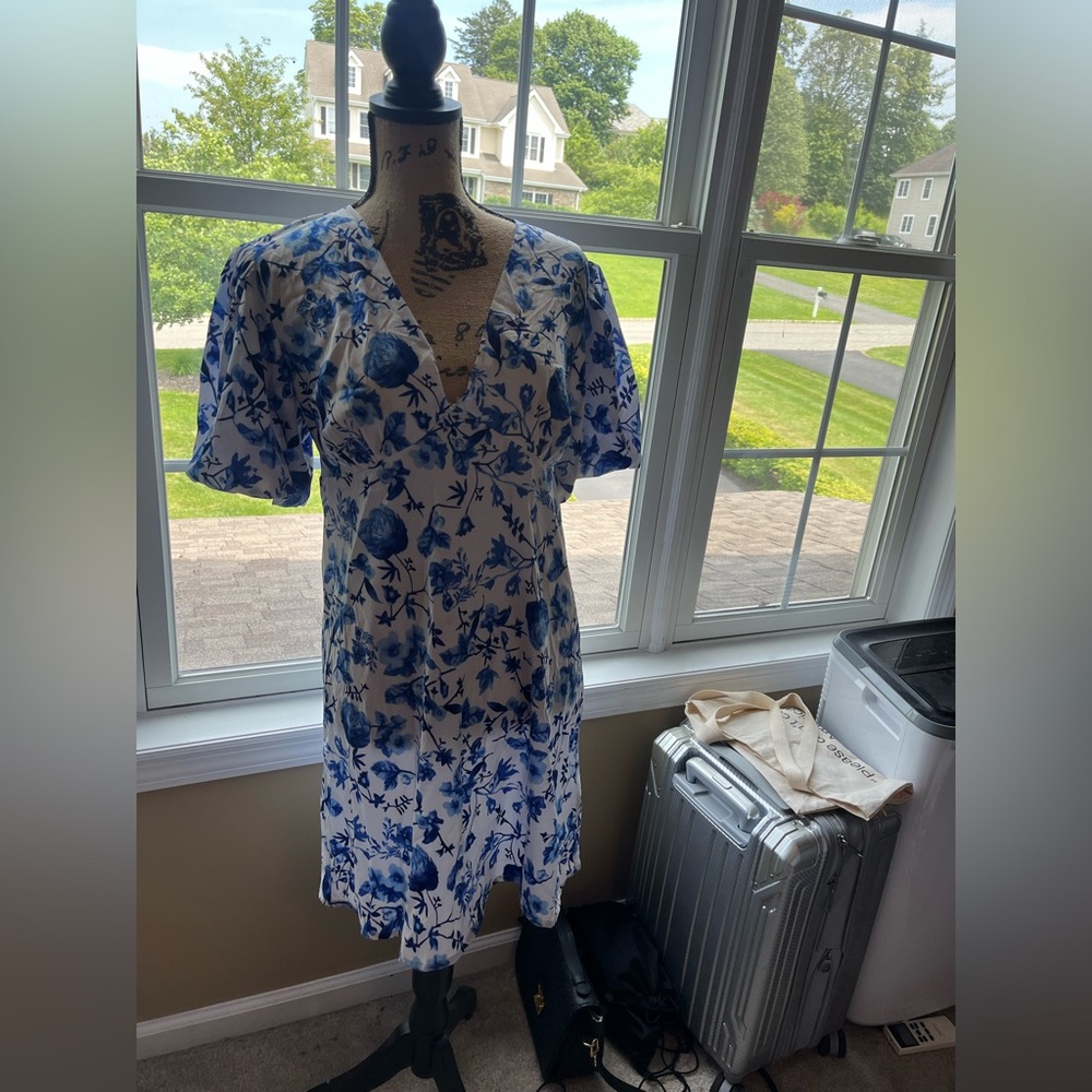 Boohoo Blue Floral Print Dress